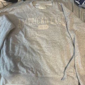 American Eagle sweater small